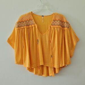 Free People‎ Market Embroidered Tee Flowy Bohemian Festival Size Small